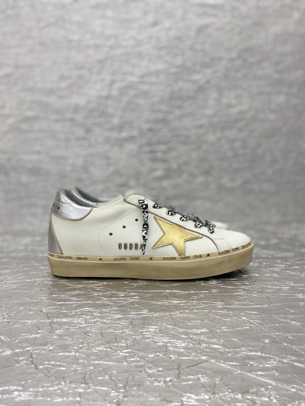 Golden Goose Deluxe Brand Stardan White Gold