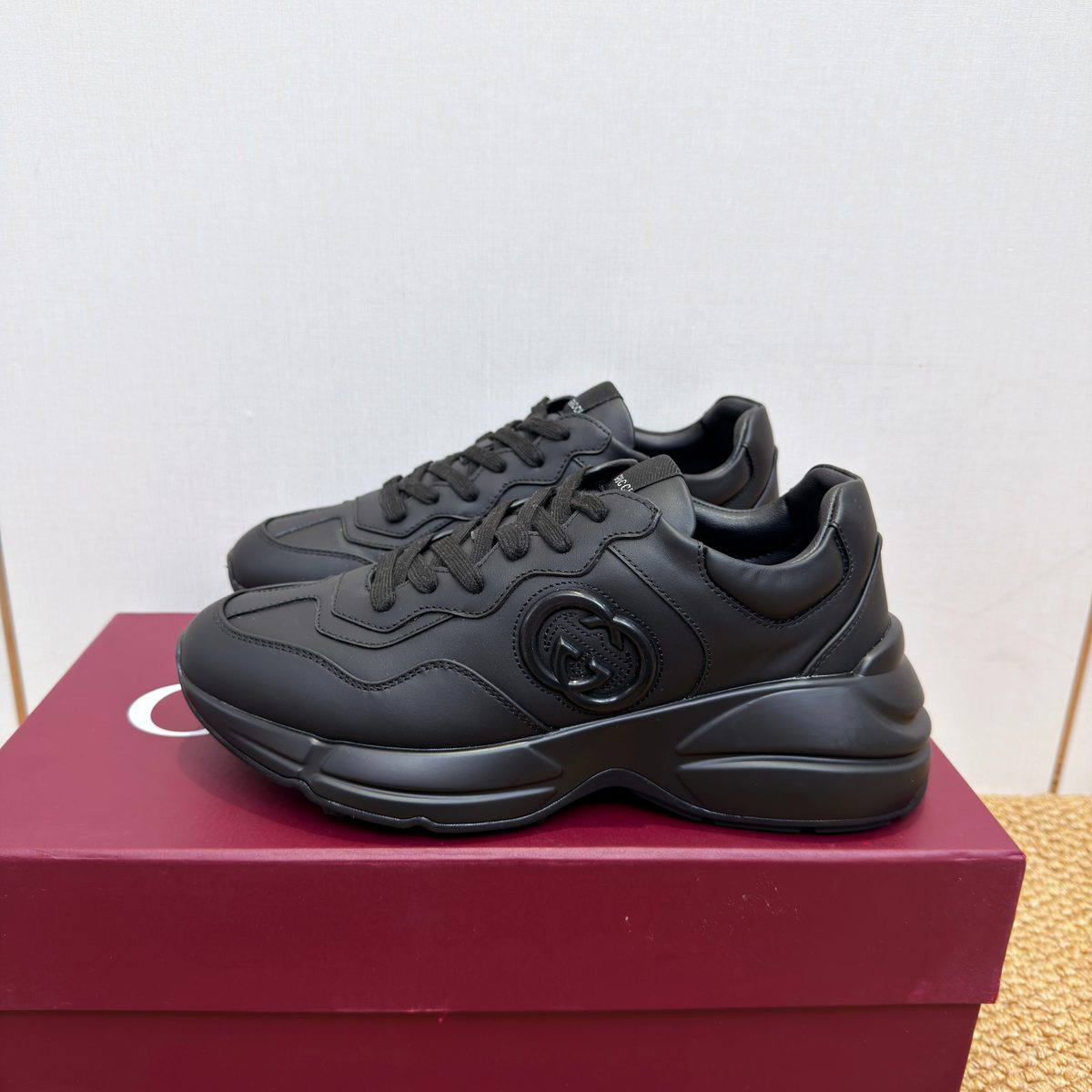 Gucci Rhyton Chunky Black Leather
