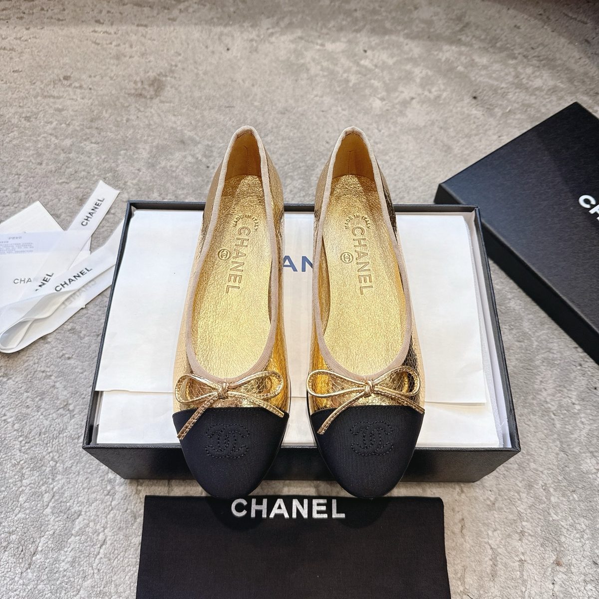 Chanel Cap Toe Ballet Flats Gold Black