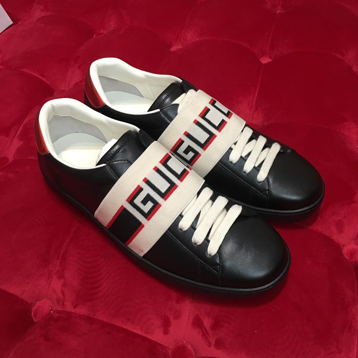 Gucci Web Stripe Low-Top Sneaker