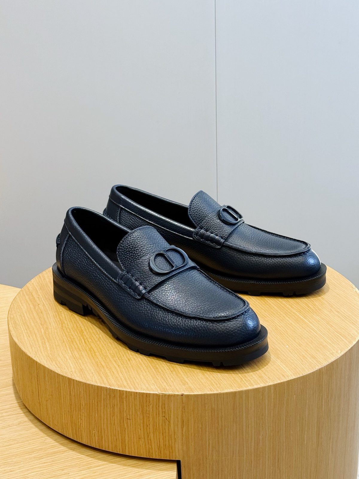 Dior CD Loafer Pebbled Leather Navy