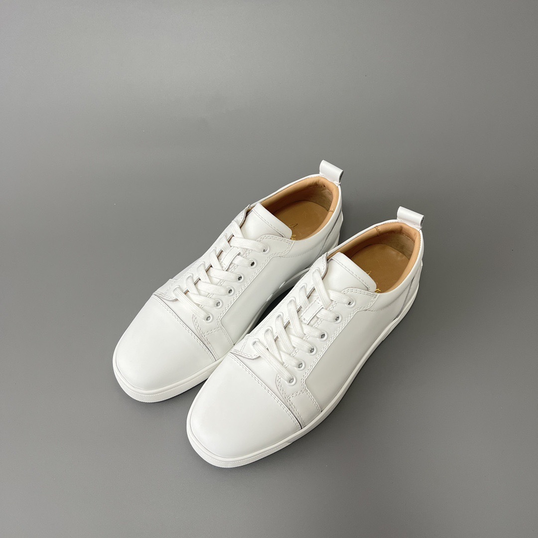 Christian Louboutin Low Top Sneaker White
