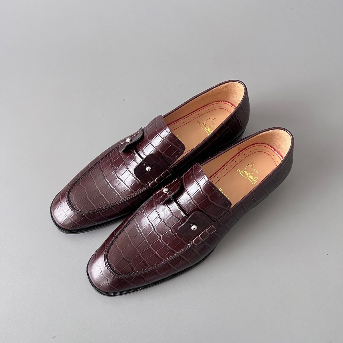 Luxury Crocodile Embossed Leather Loafers Burgundy