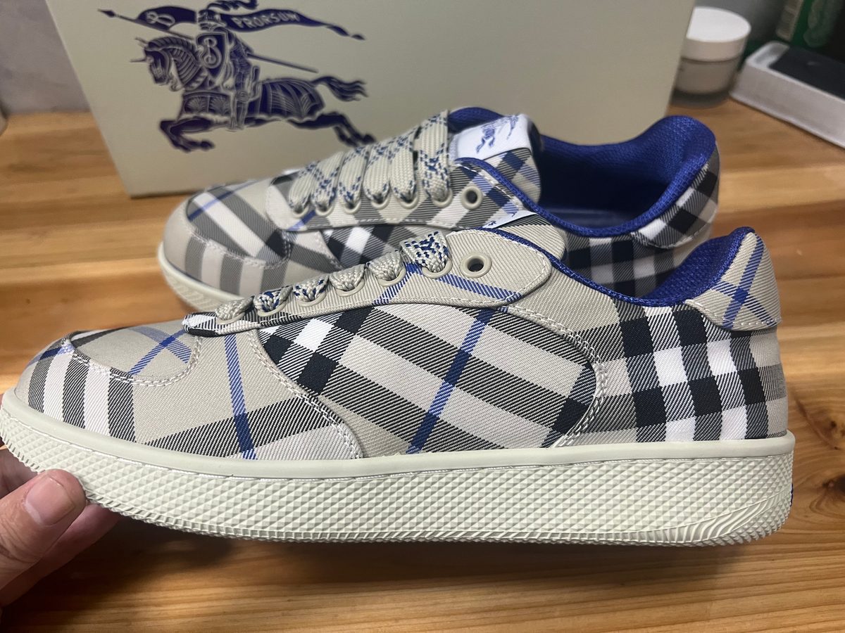 Burberry Vintage Check Low Top Sneaker (Navy/Grey/White Plaid)