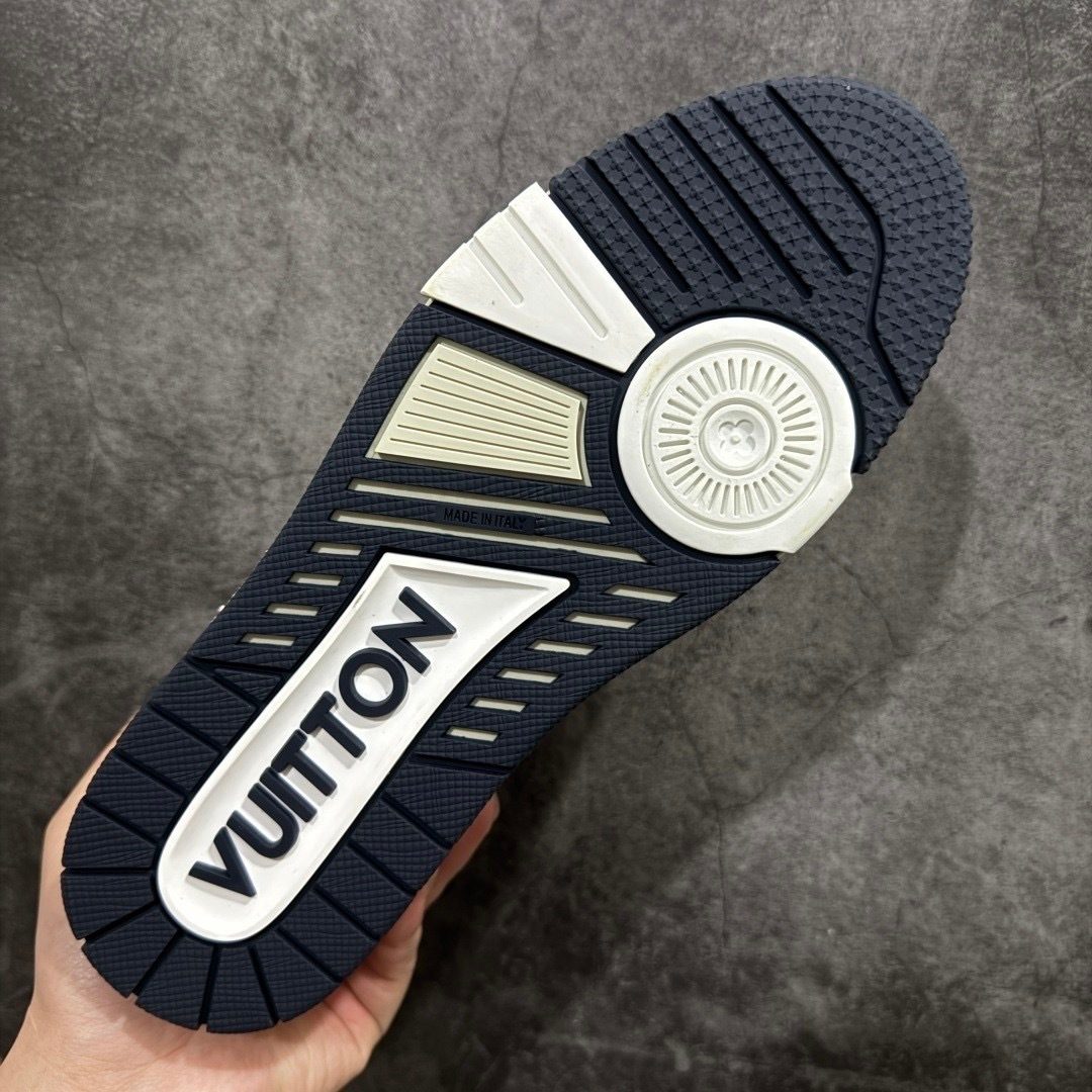 Louis Vuitton LV Monogram Leather Sneaker