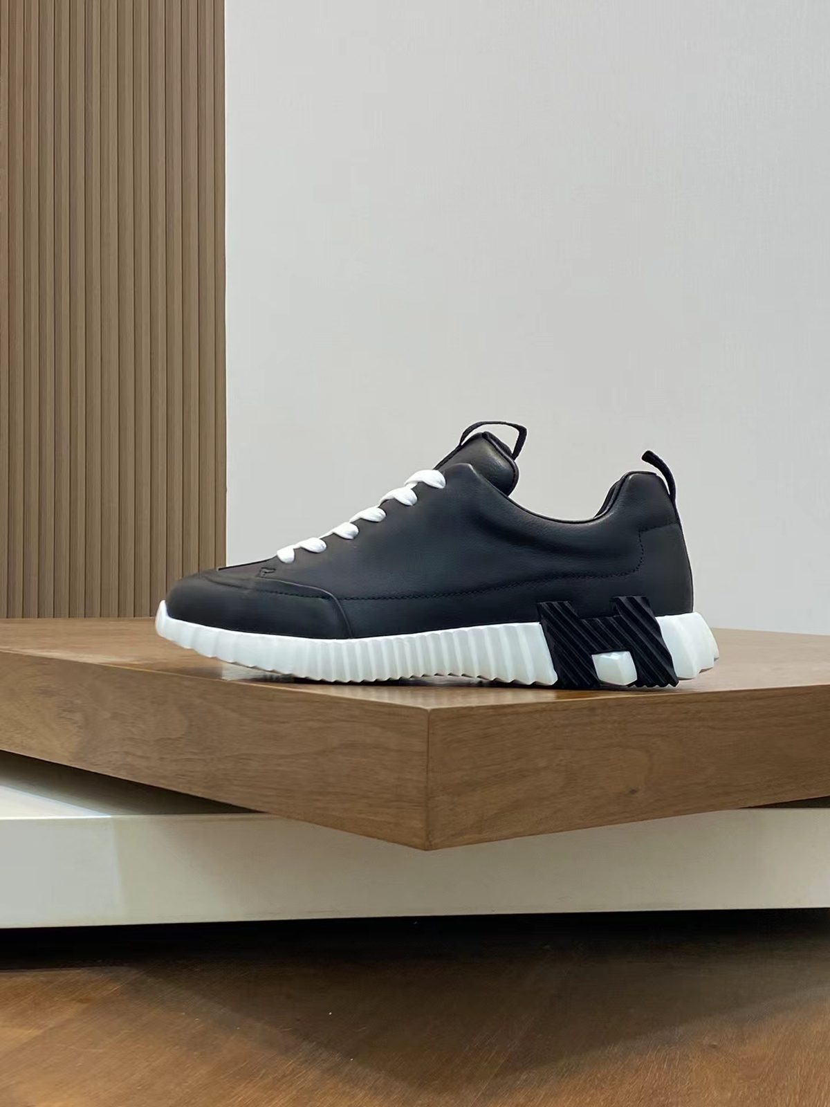 Dolce & Gabbana Black Leather Low-Top Sneaker with White Sole