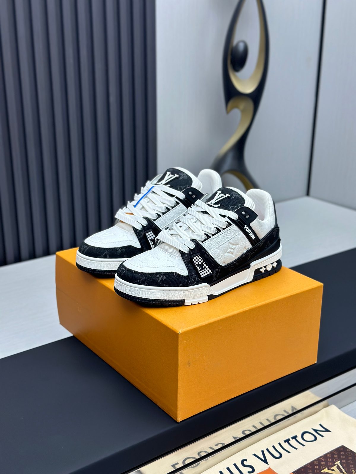 Louis Vuitton LV Trainer Sneakers Black White