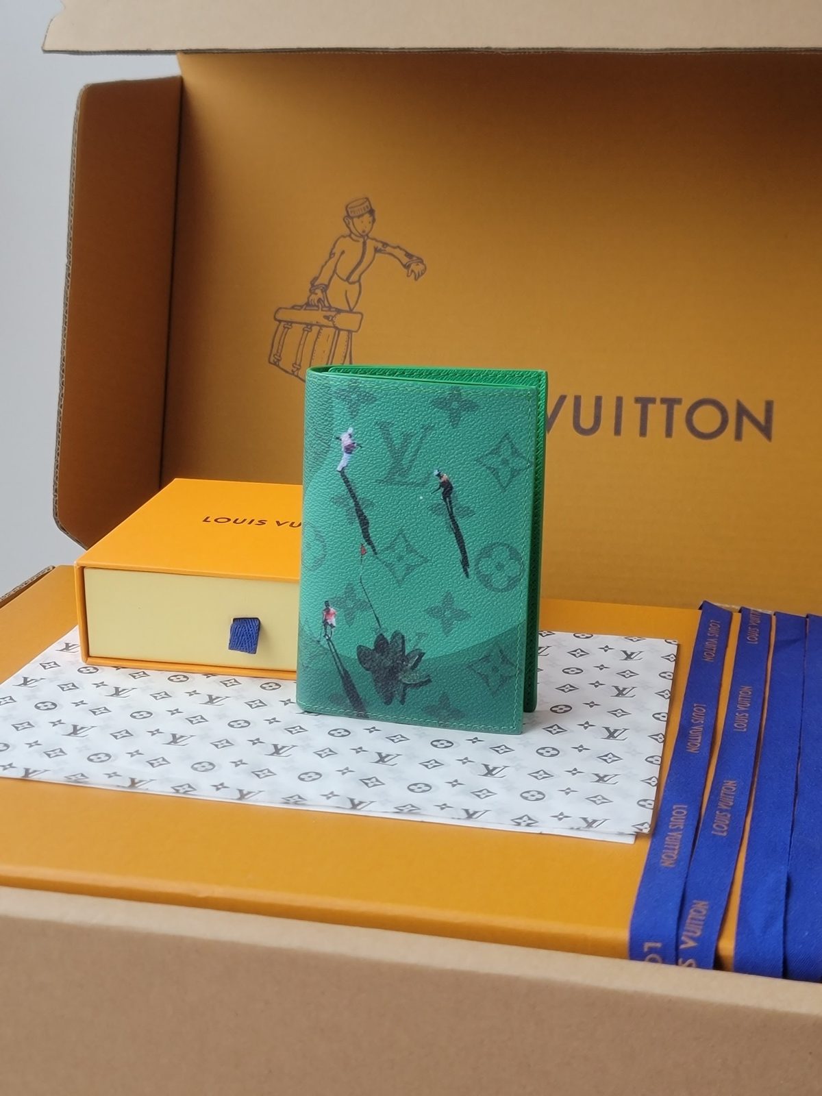 Louis Vuitton Monogram Canvas Notebook Cover