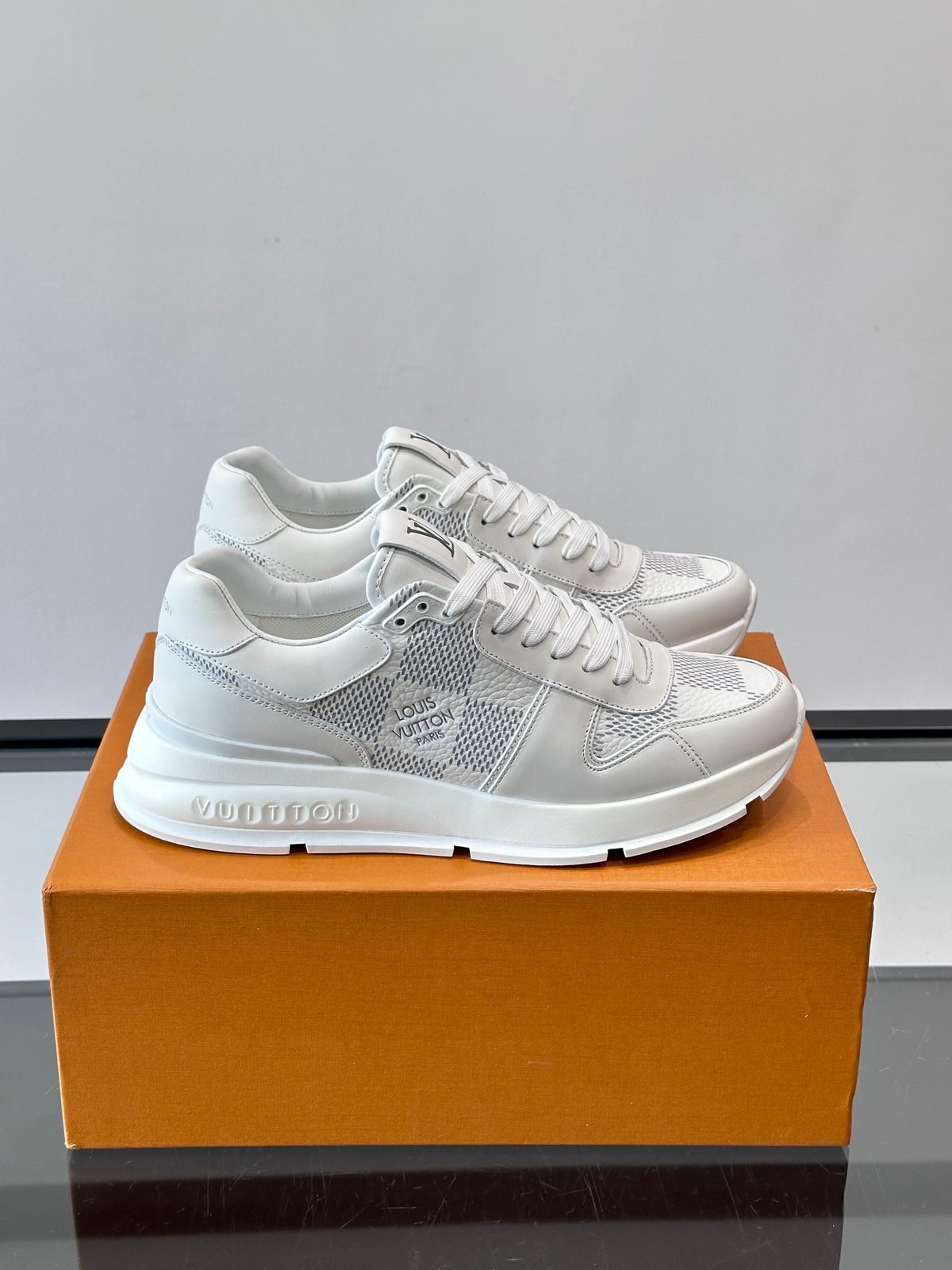 Louis Vuitton White Leather Runner Sneakers