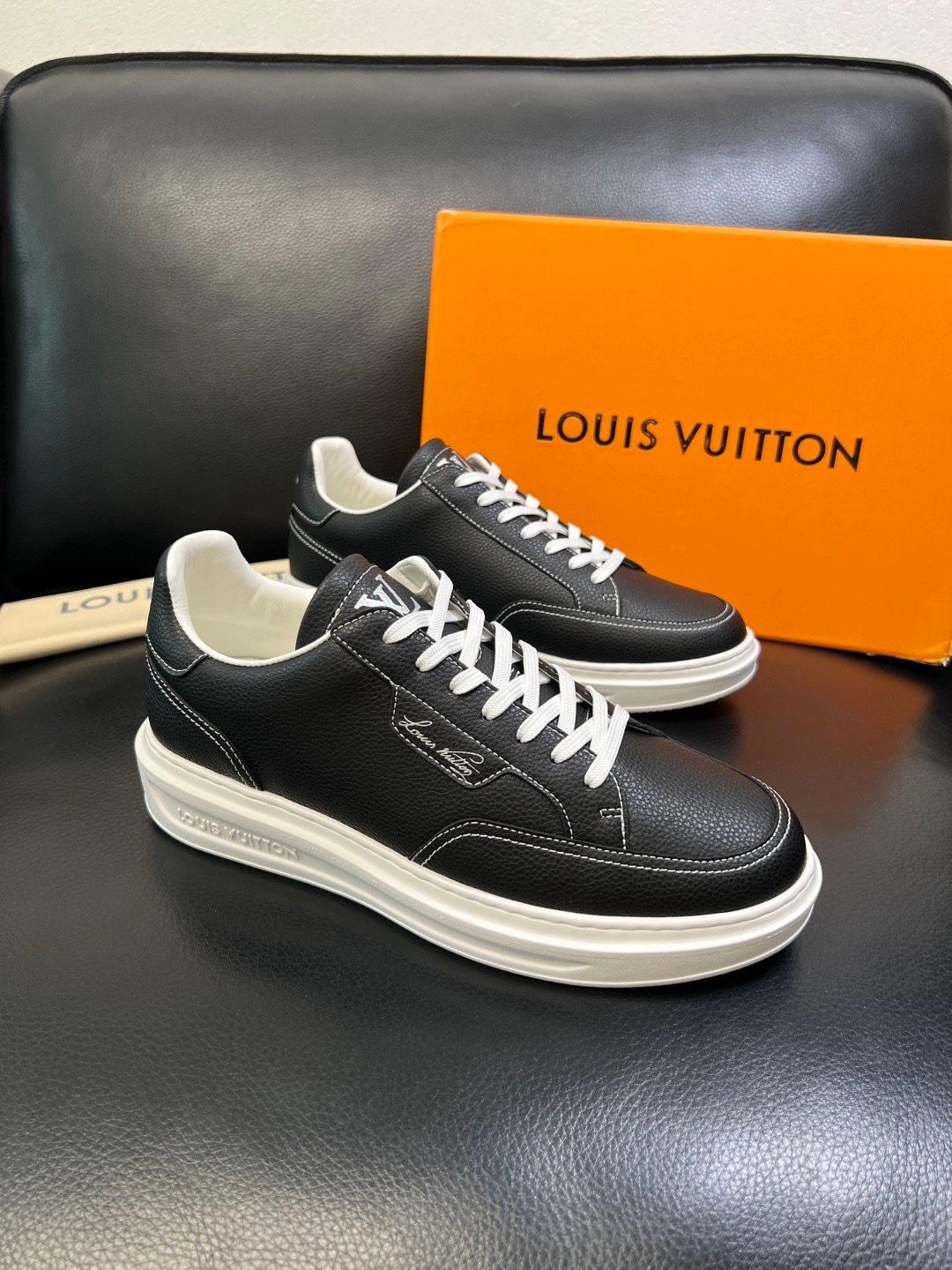 Louis Vuitton Black Leather Low-Top Sneakers
