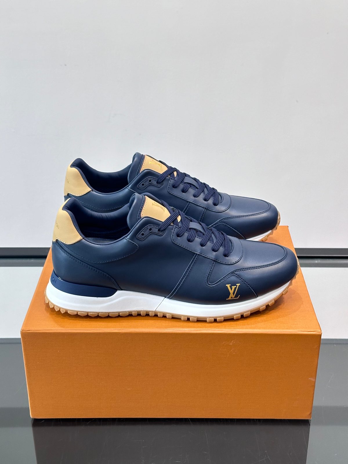 Louis Vuitton Run Away Leather Sneakers