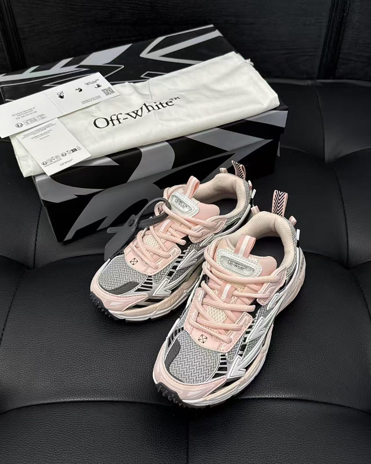 Off-White Glove Slip-On Pink White Black