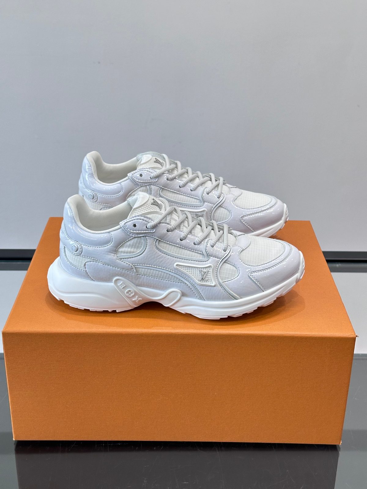 Louis Vuitton LV Archlight Sneakers White
