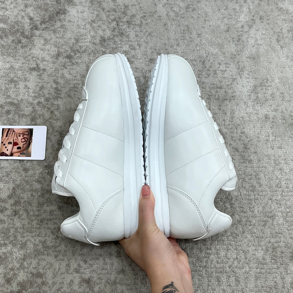 Louis Vuitton White Leather Runner Sneakers