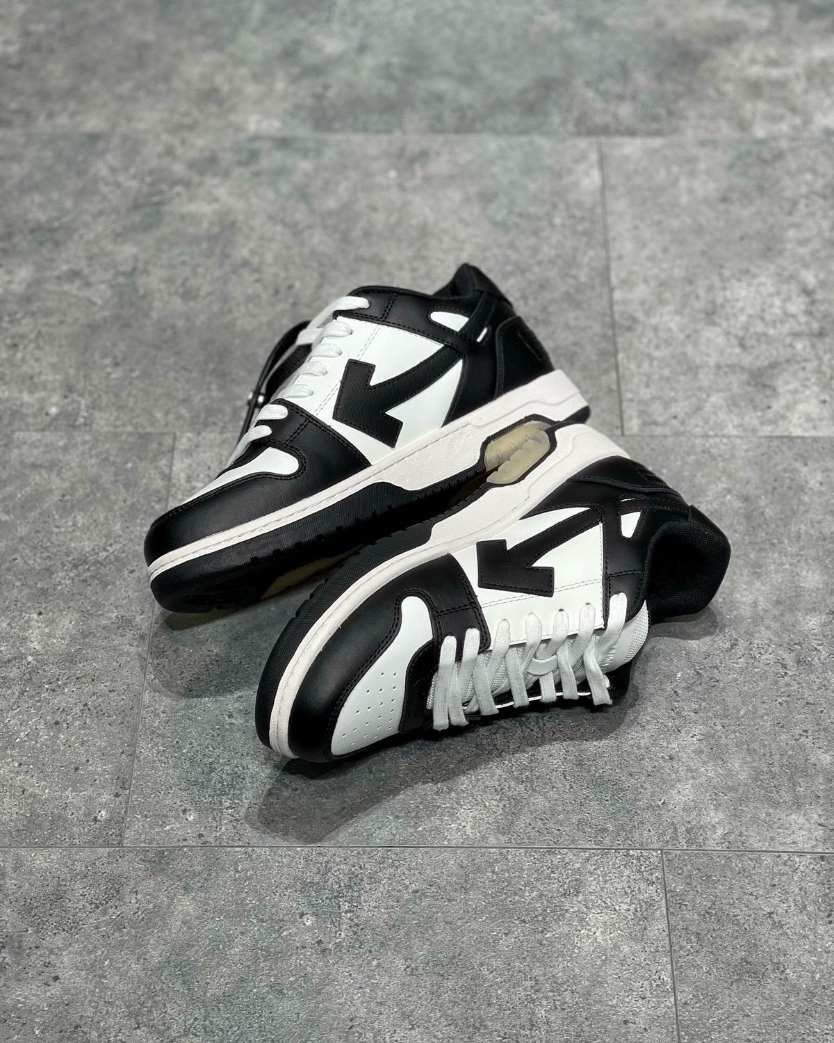 New Balance 550 Black White