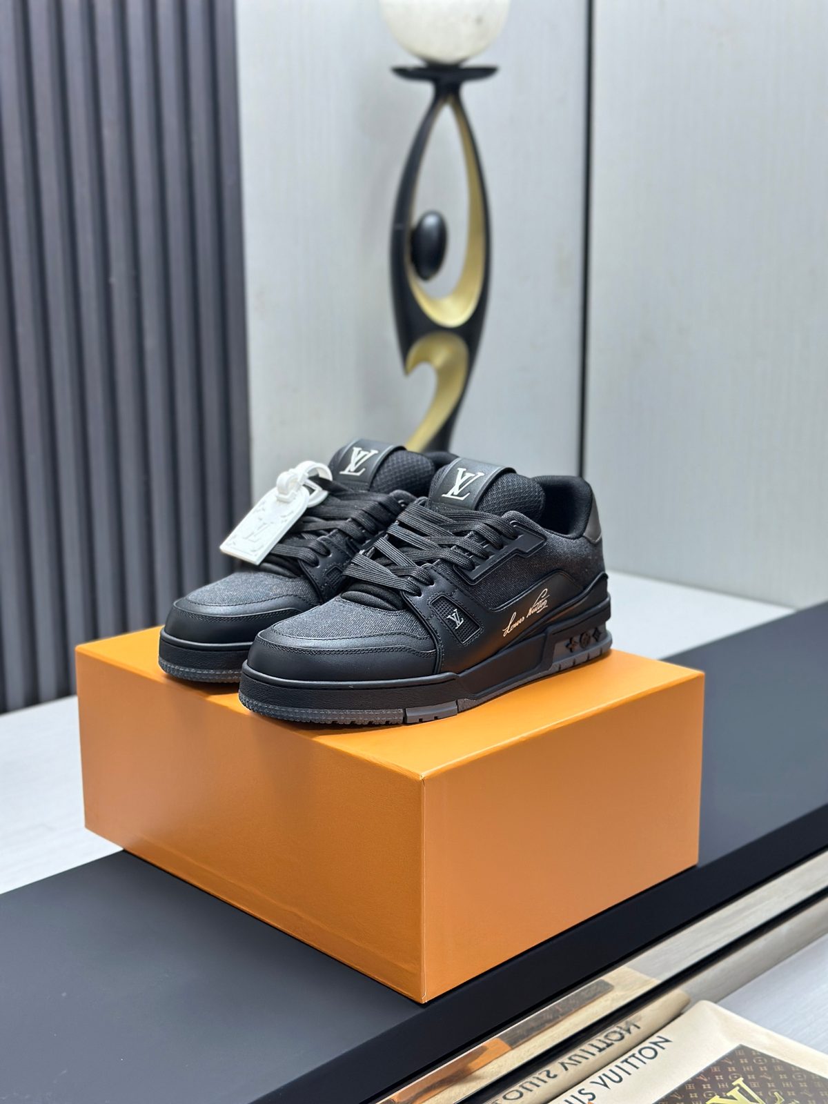 Louis Vuitton Trainer Black Leather Sneakers