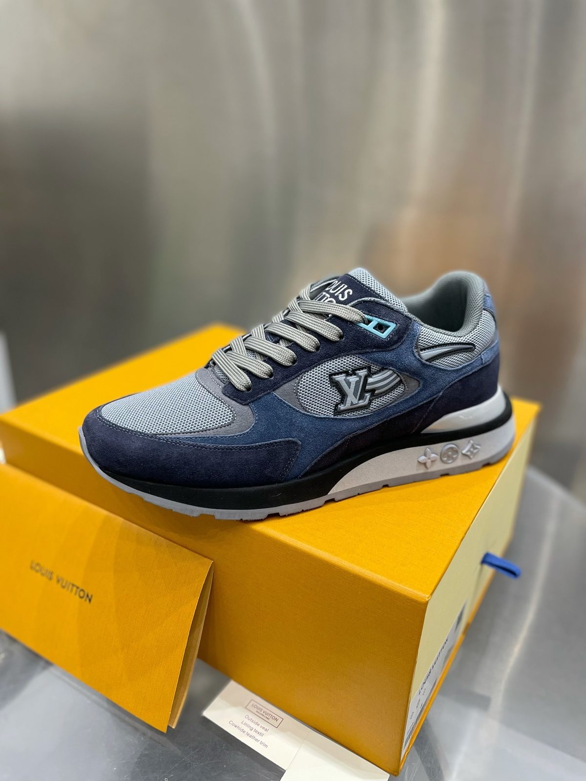Louis Vuitton LV Runner Sneakers Navy