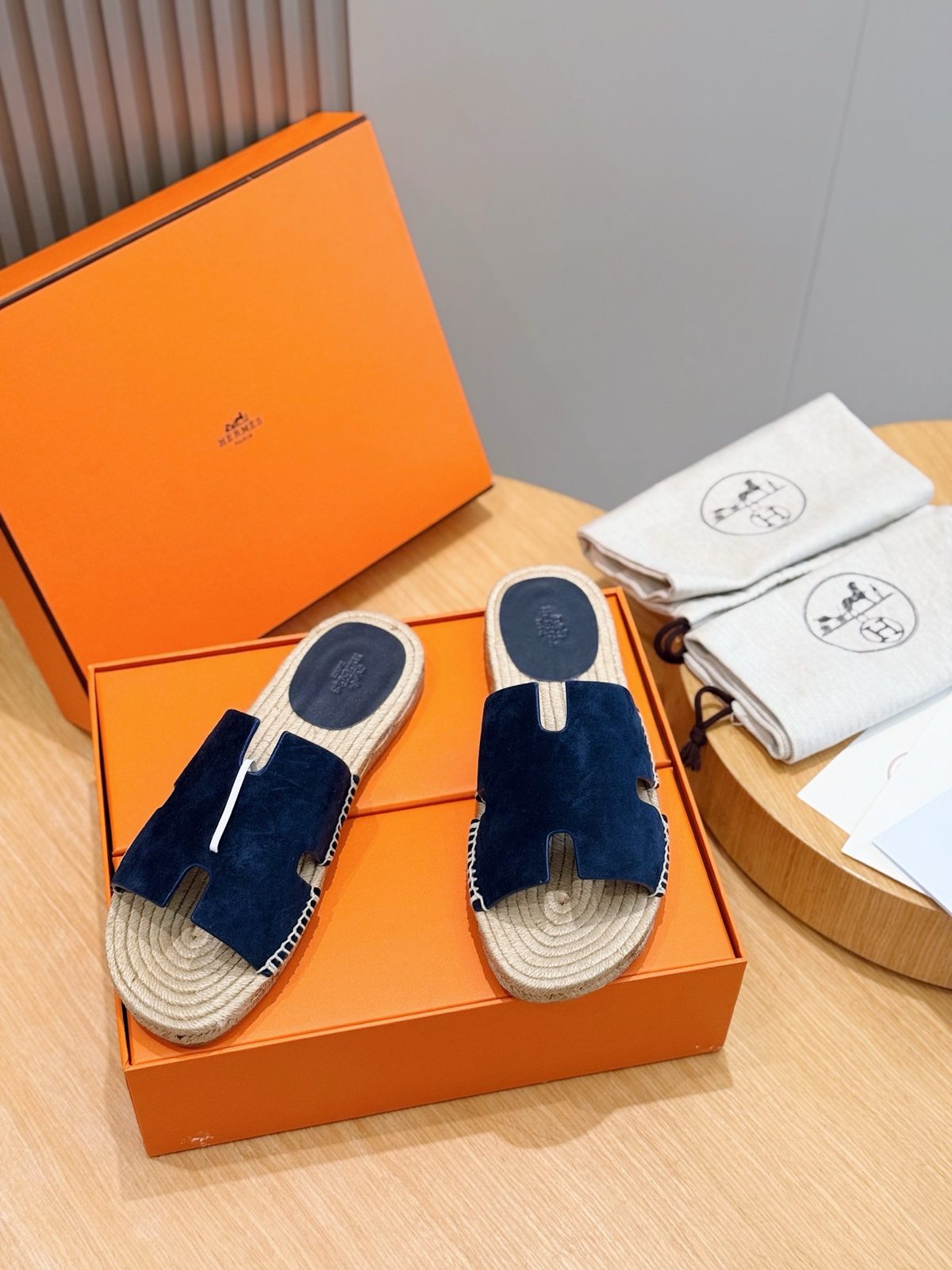 Hermès Cb4