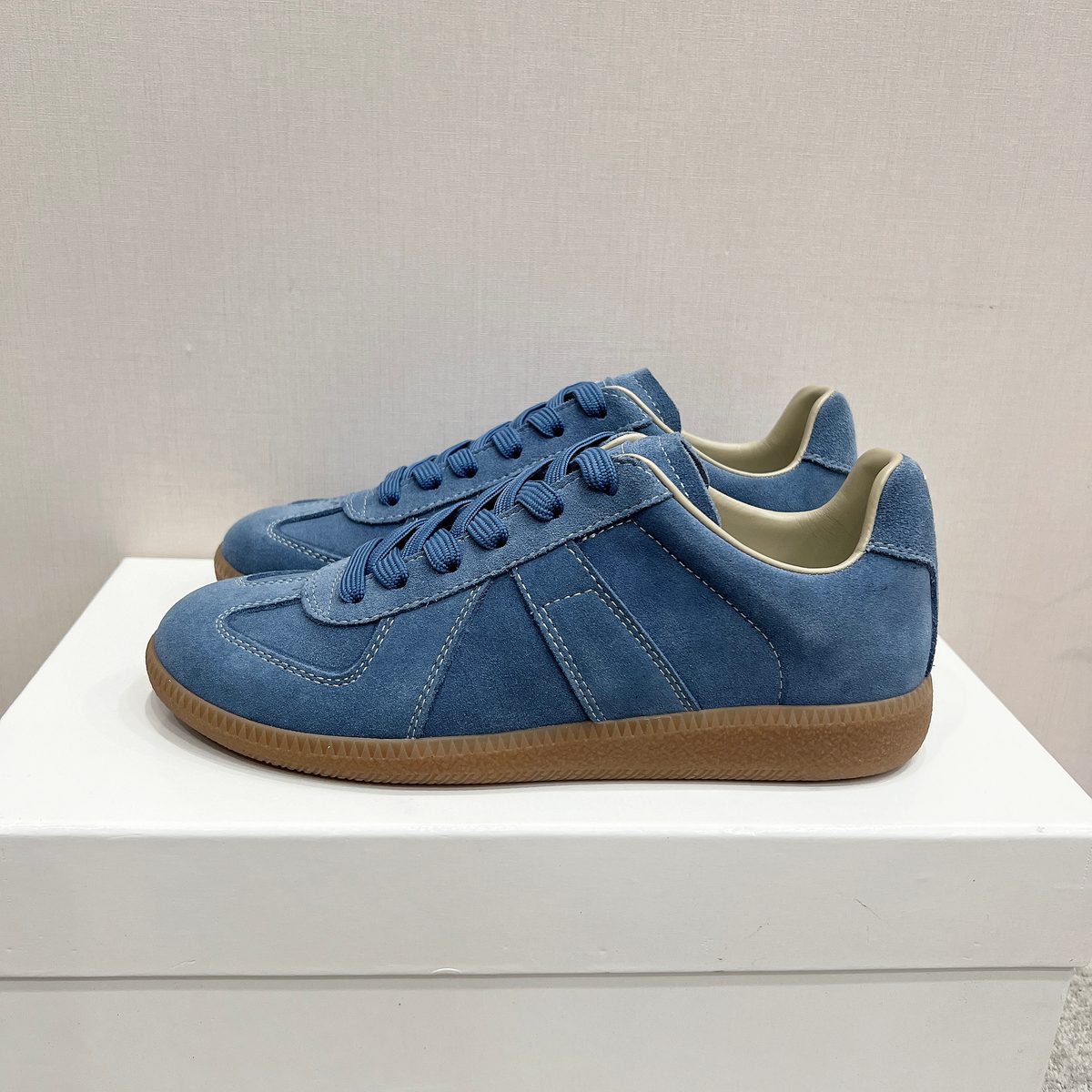 Maison Margiela Replica Sneaker Blue Suede