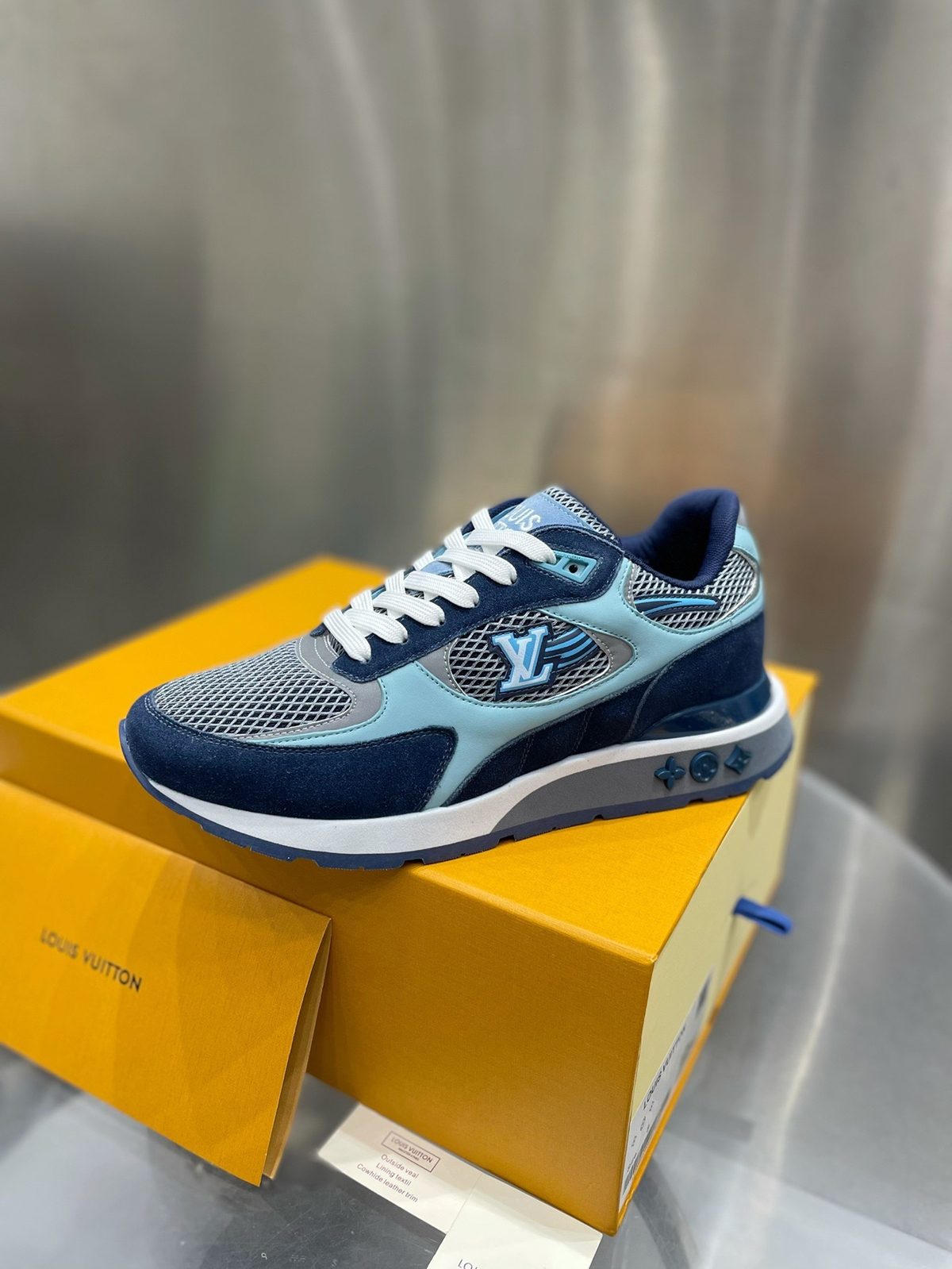 Louis Vuitton LV Runner Sneakers