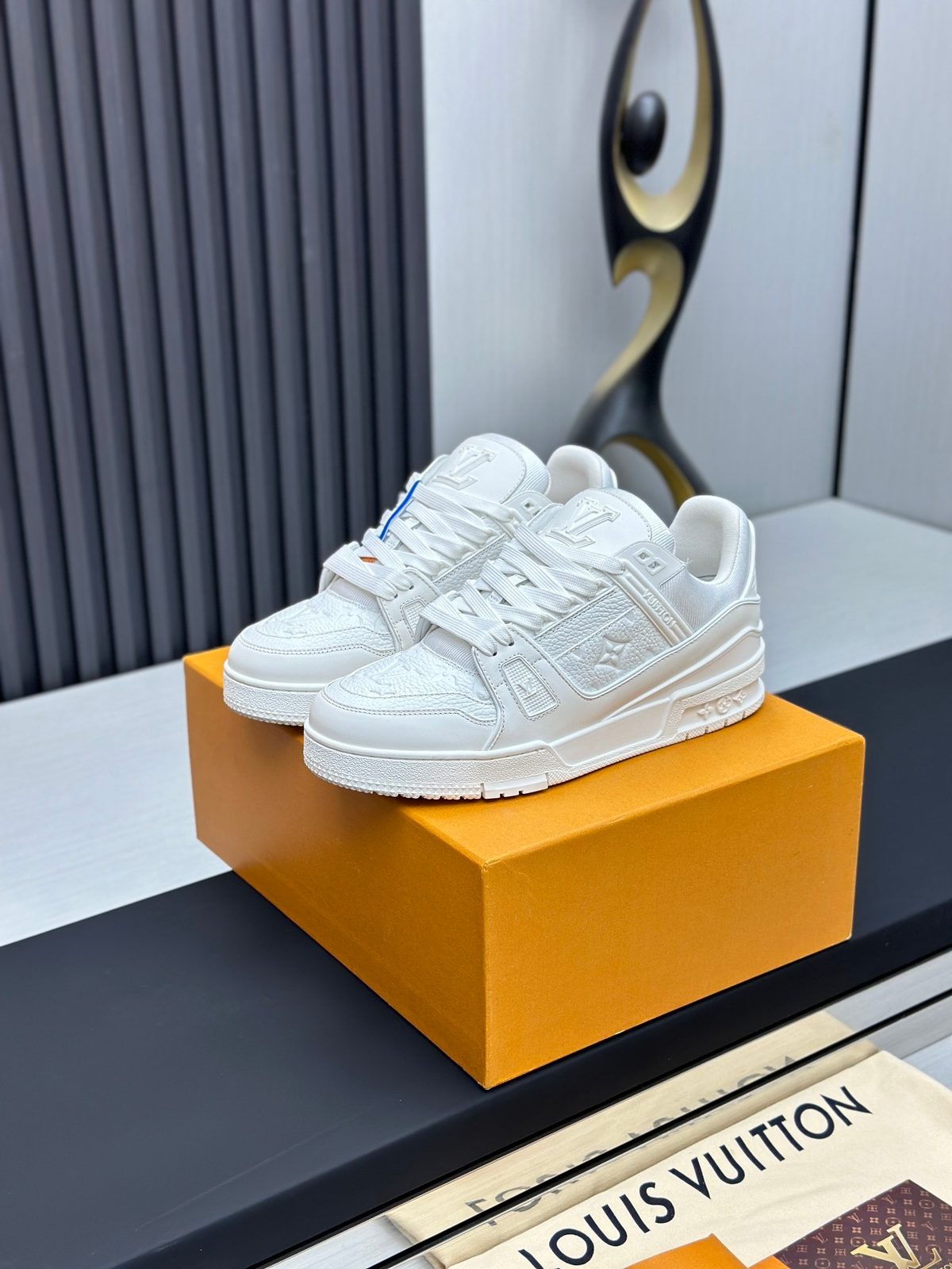 Louis Vuitton LV Trainer Sneakers White