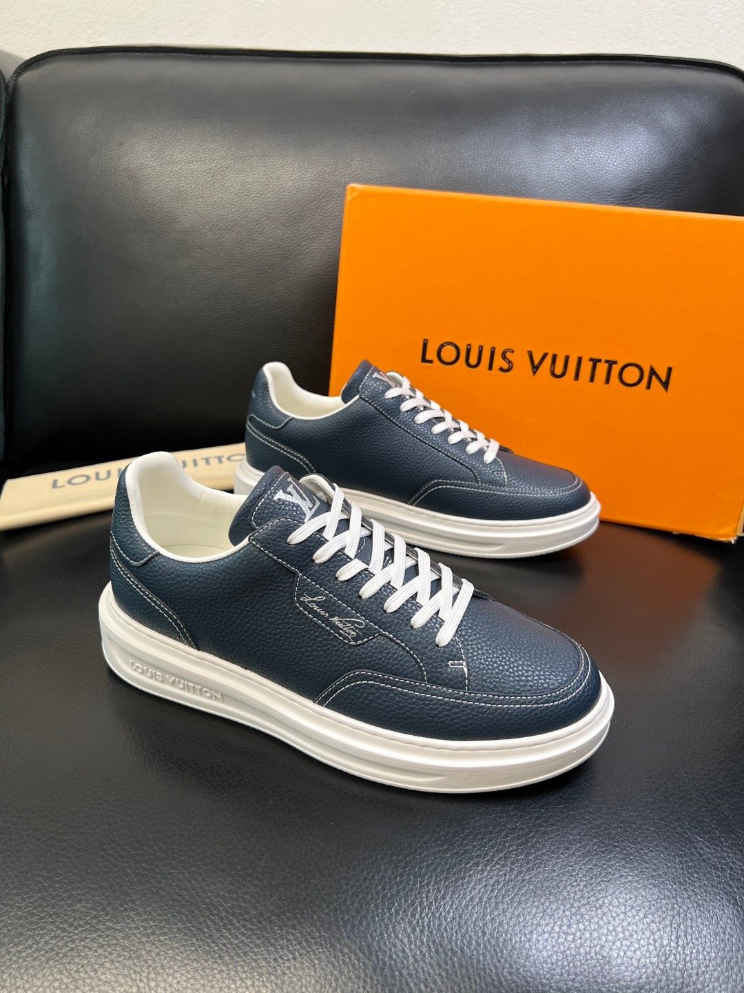 Louis Vuitton Navy Leather Low-Top Sneakers