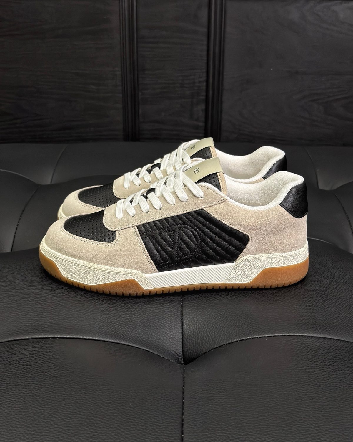 Valentino Garavani Color-Block Low-Top Sneakers