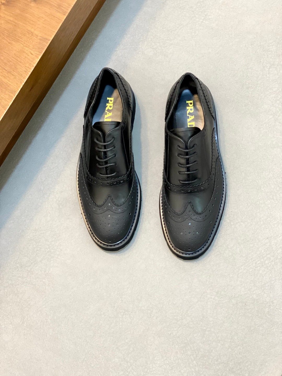 Prada Black Leather Wingtip Oxford Shoes