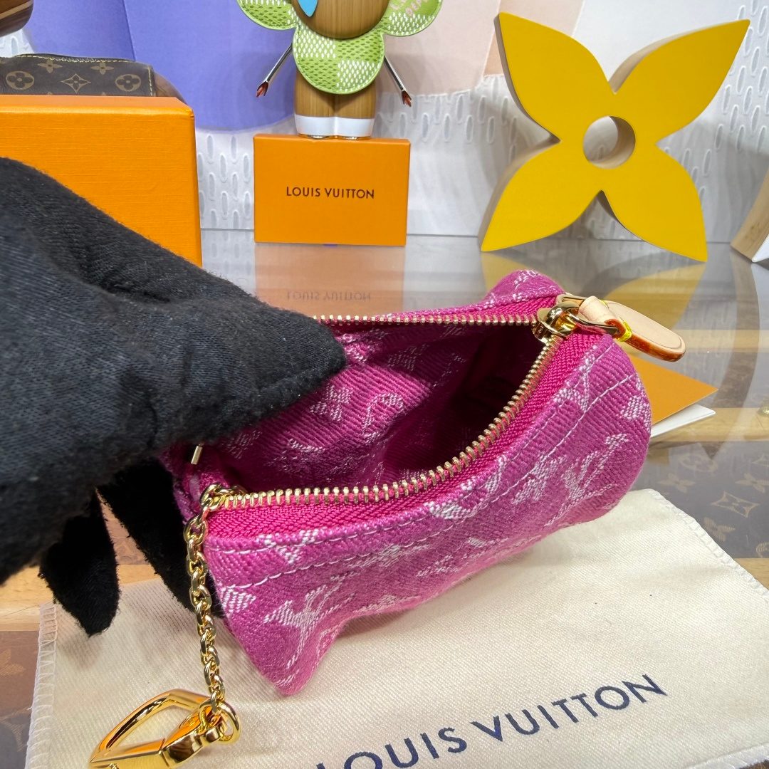 Louis Vuitton Damier Pouchette Crossbody Bag