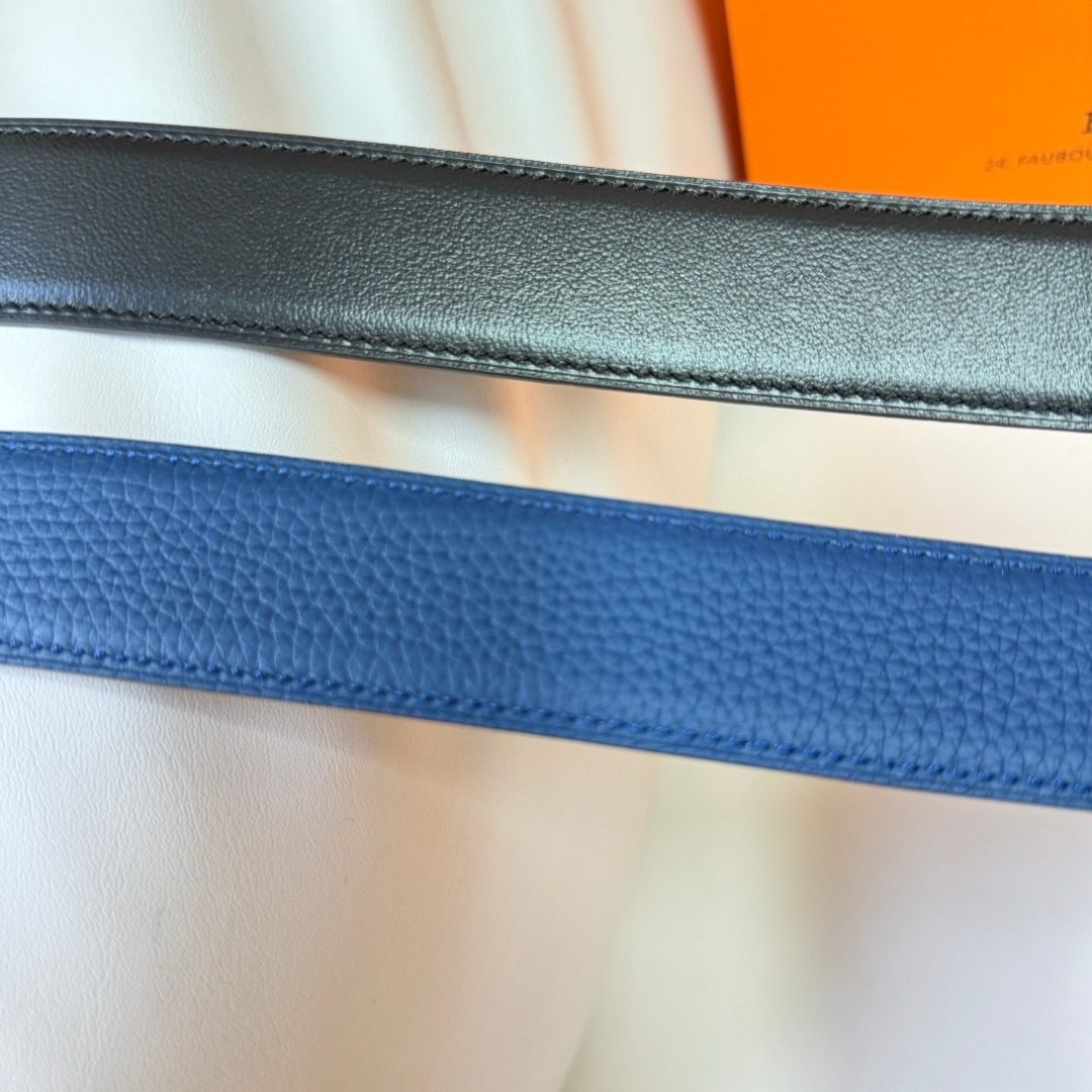 Hermès Reversible Leather Belt with Toggle Closure