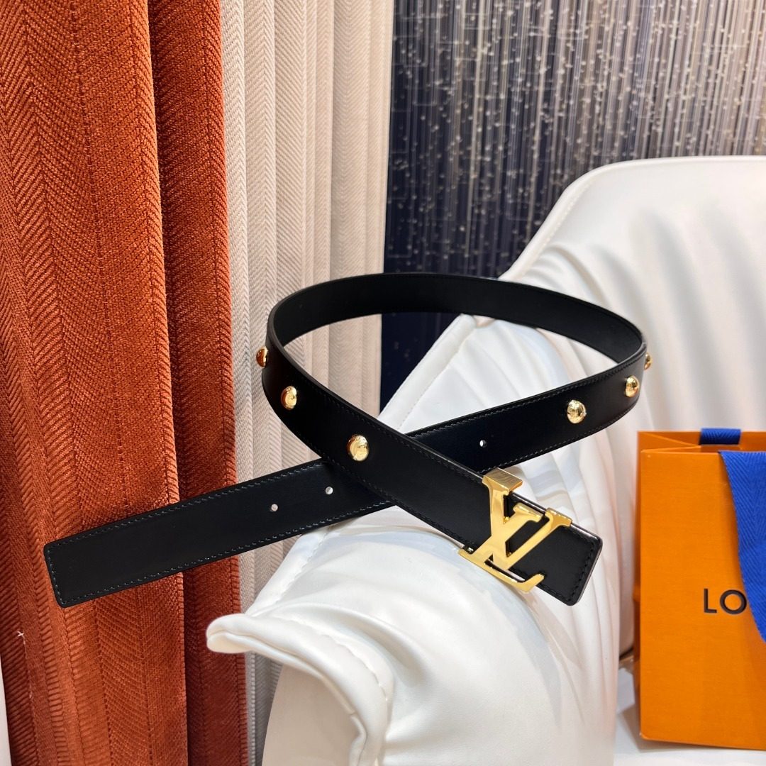 Louis Vuitton LV Initiales Black Leather Belt