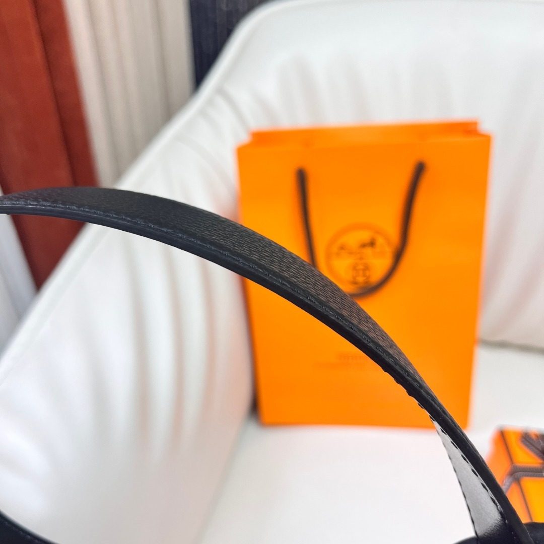 Hermès Leather Belt with Orange Hardware
