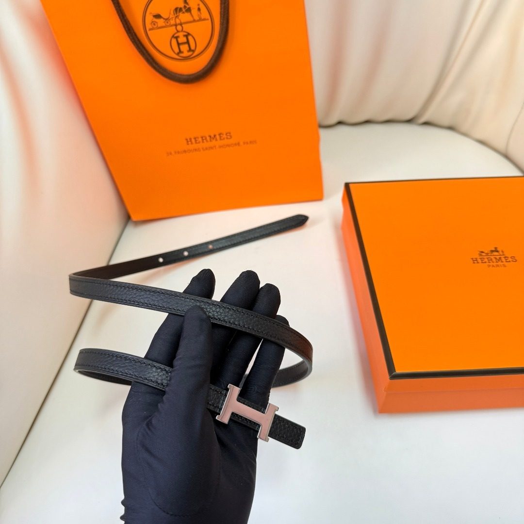 Hermès Reversible Leather Belt Black