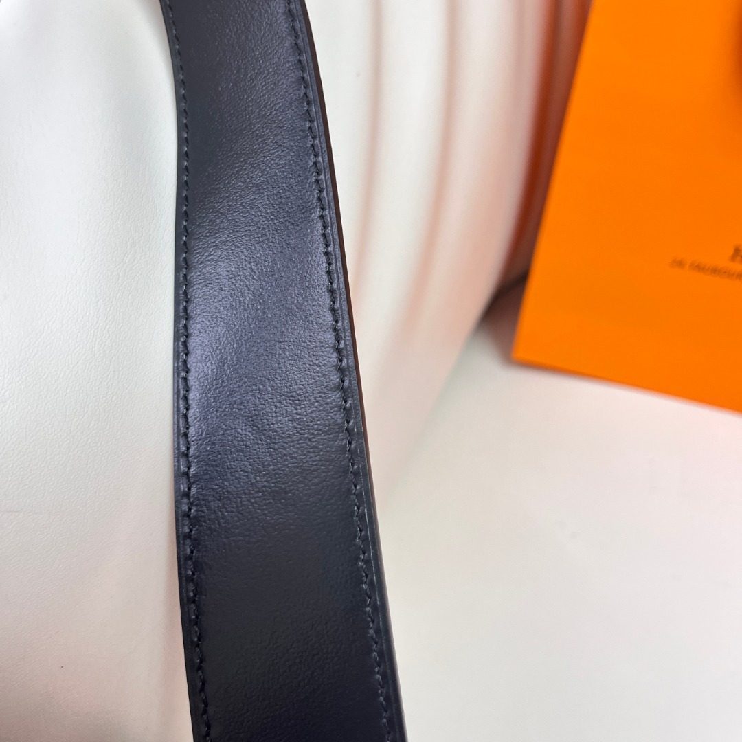 Hermès Reversible Leather Belt with Gold Buckle