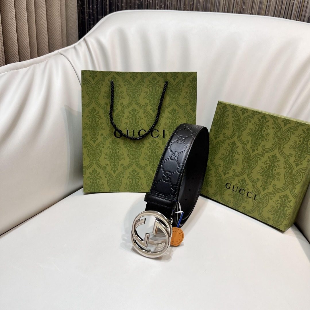 Gucci GG Embossed Black Leather Belt