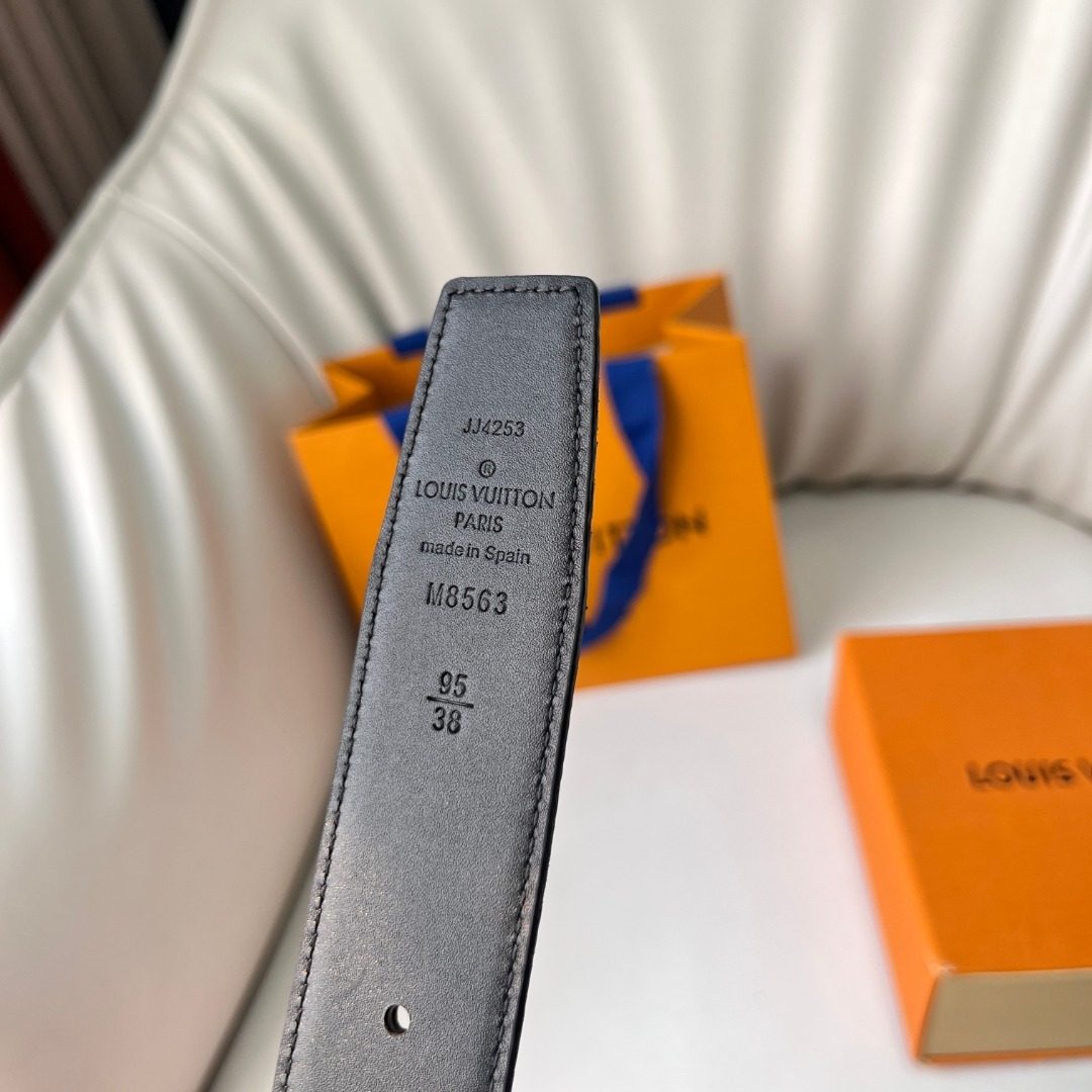 Louis Vuitton Damier Graphite Leather Belt