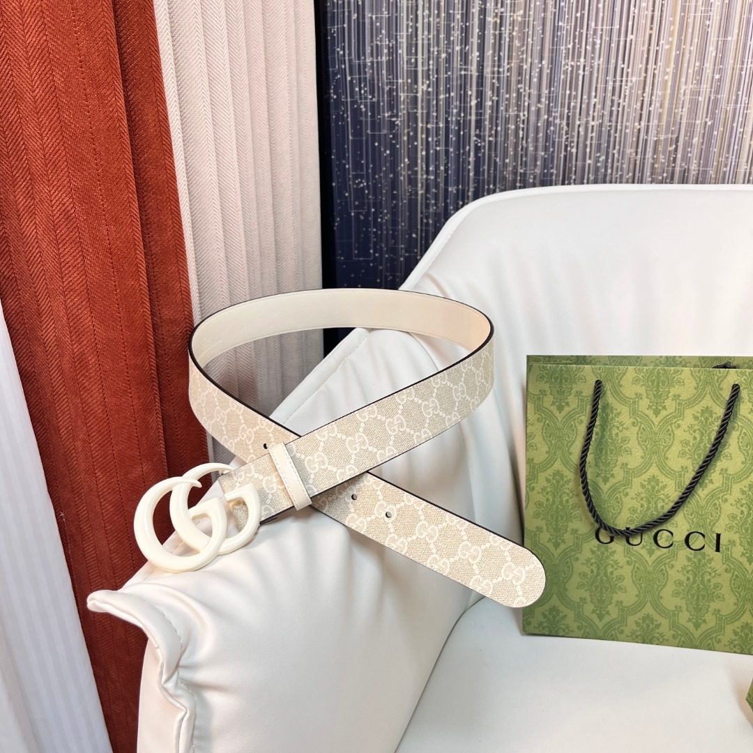 Gucci GG Canvas Leather Belt