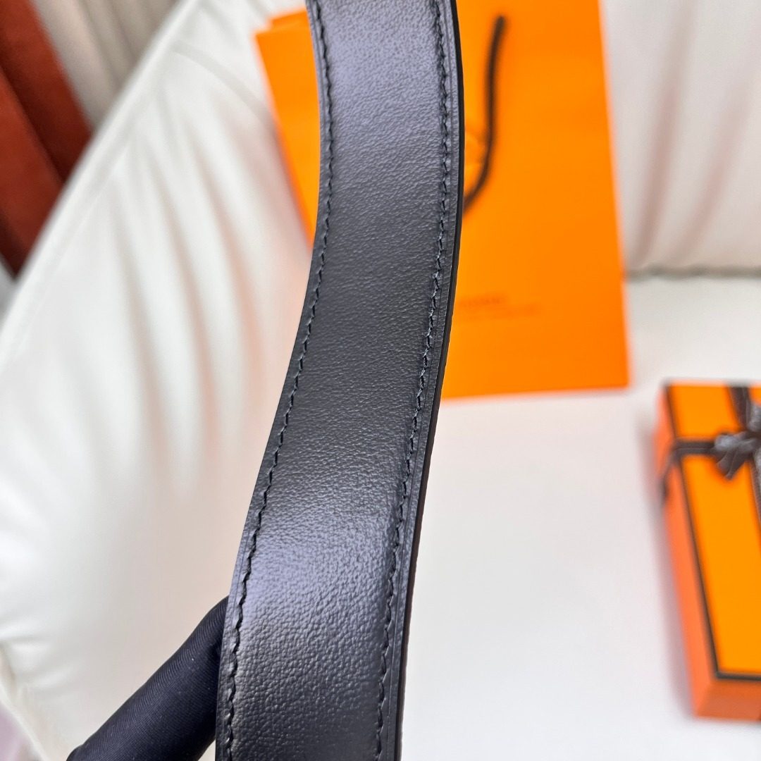 Hermès Reversible Leather Belt Black