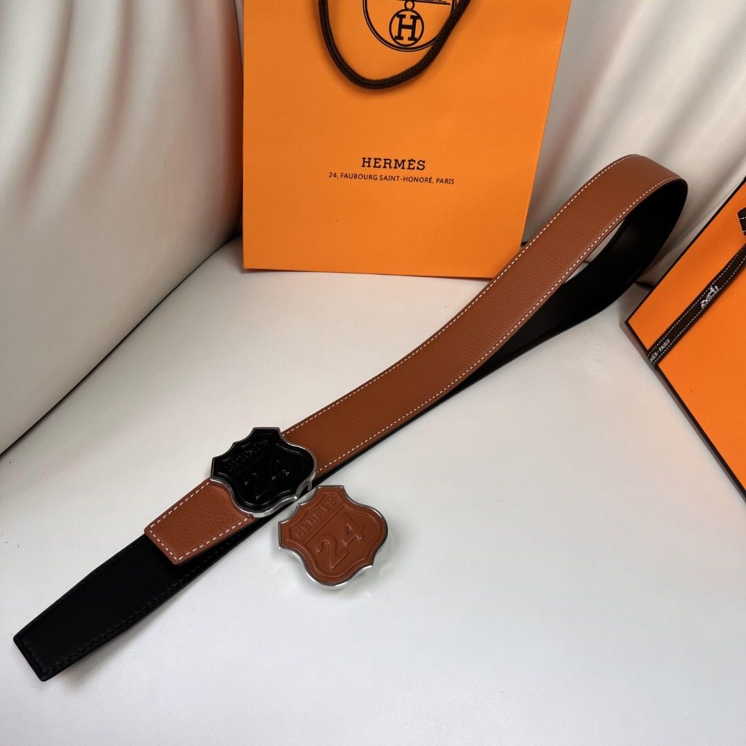 Hermès Reversible Leather Belt with H Buckle