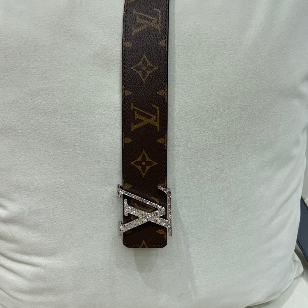 Louis Vuitton Monogram Canvas Reversible Belt
