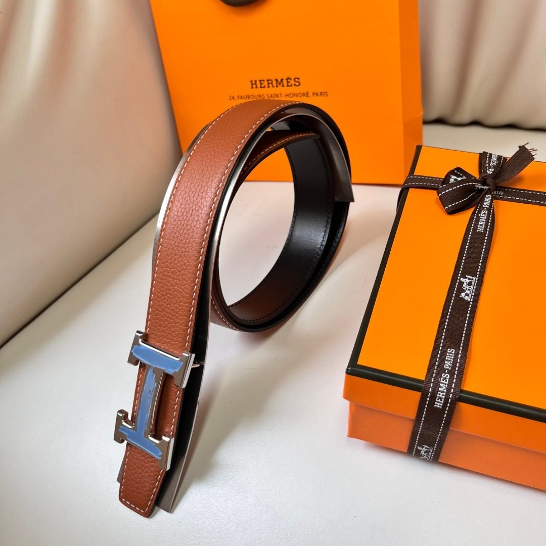 Hermès Reversible Leather Belt with H Buckle