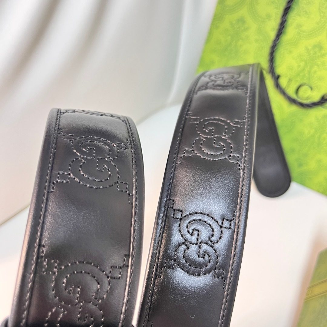Gucci GG Marmont Leather Belt with Interlocking G Buckle