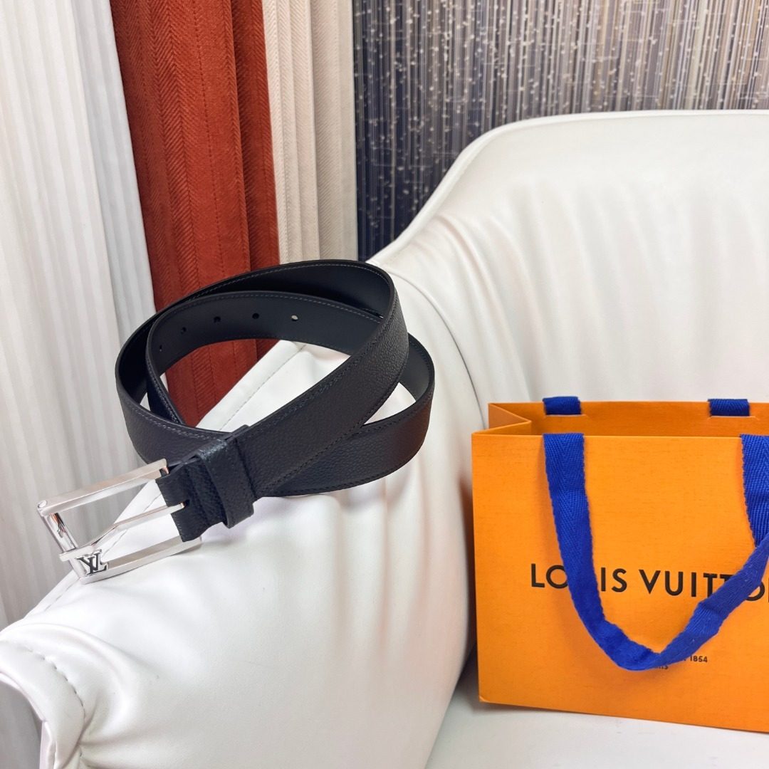 Louis Vuitton Initials Black Leather Belt
