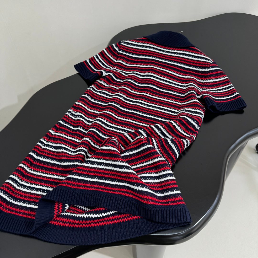 Gucci Striped Knit Short-Sleeve Sweater