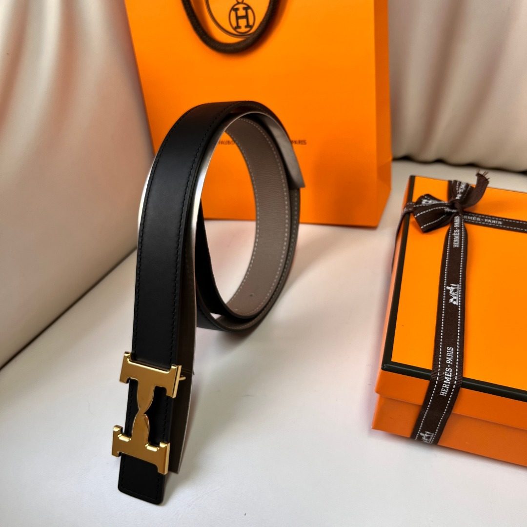 Hermès Reversible H Buckle Leather Belt