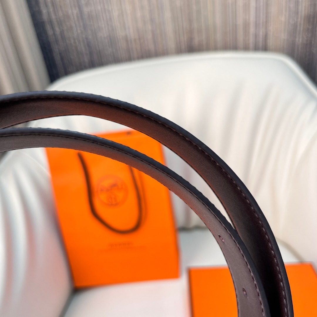 Hermès Reversible Leather Belt with Gold Buckle