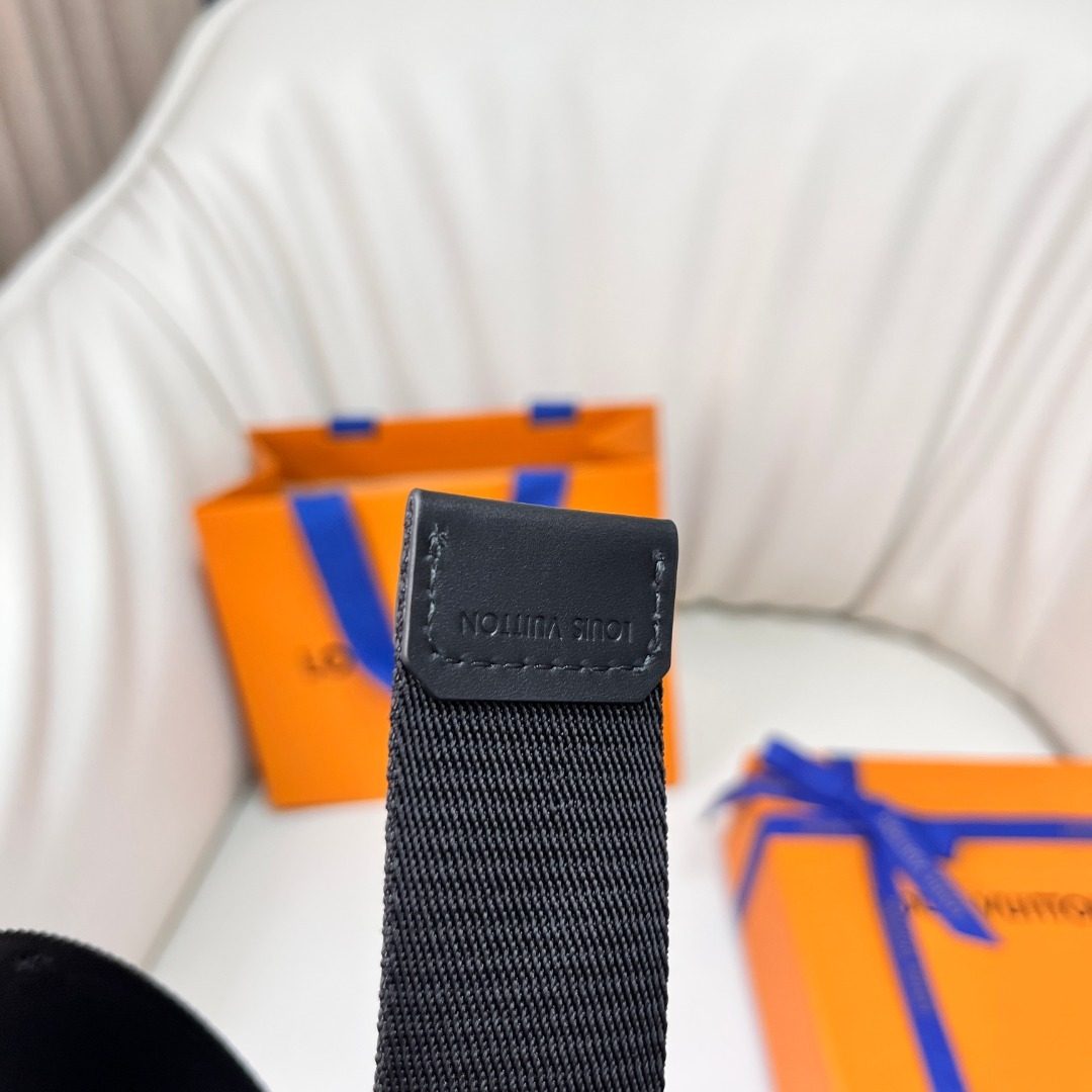 Louis Vuitton Monogram Canvas Shoulder Strap