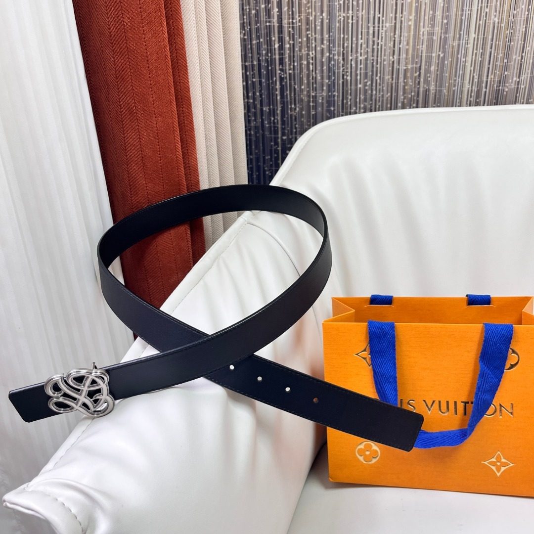 Louis Vuitton LV Initials Black Leather Belt