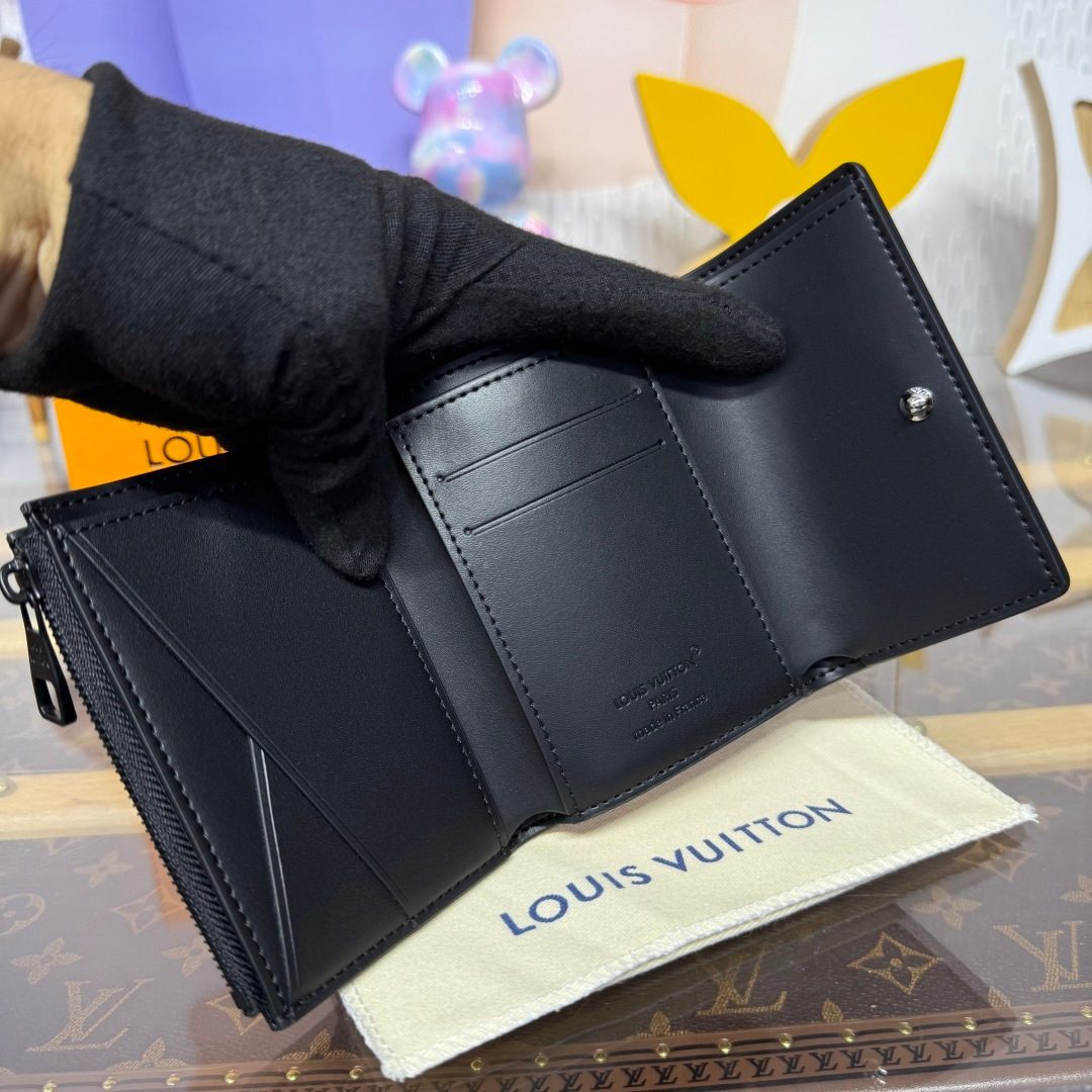 Louis Vuitton Black Leather Trifold Wallet