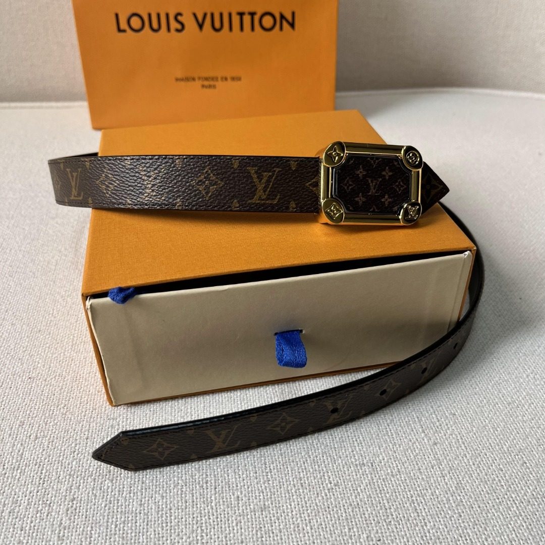 Louis Vuitton Monogram Canvas Leather Belt